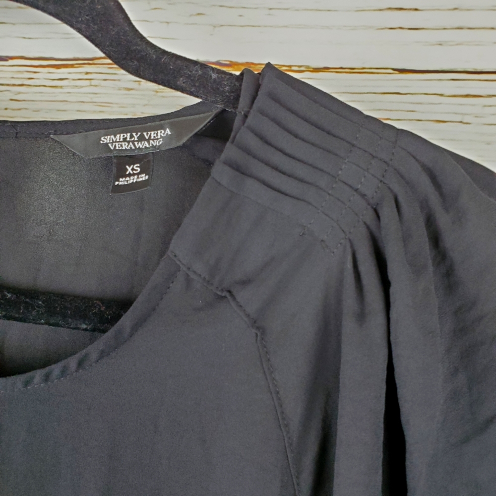 Simply Vera Wang Black Blouse - Picture 3 of 4